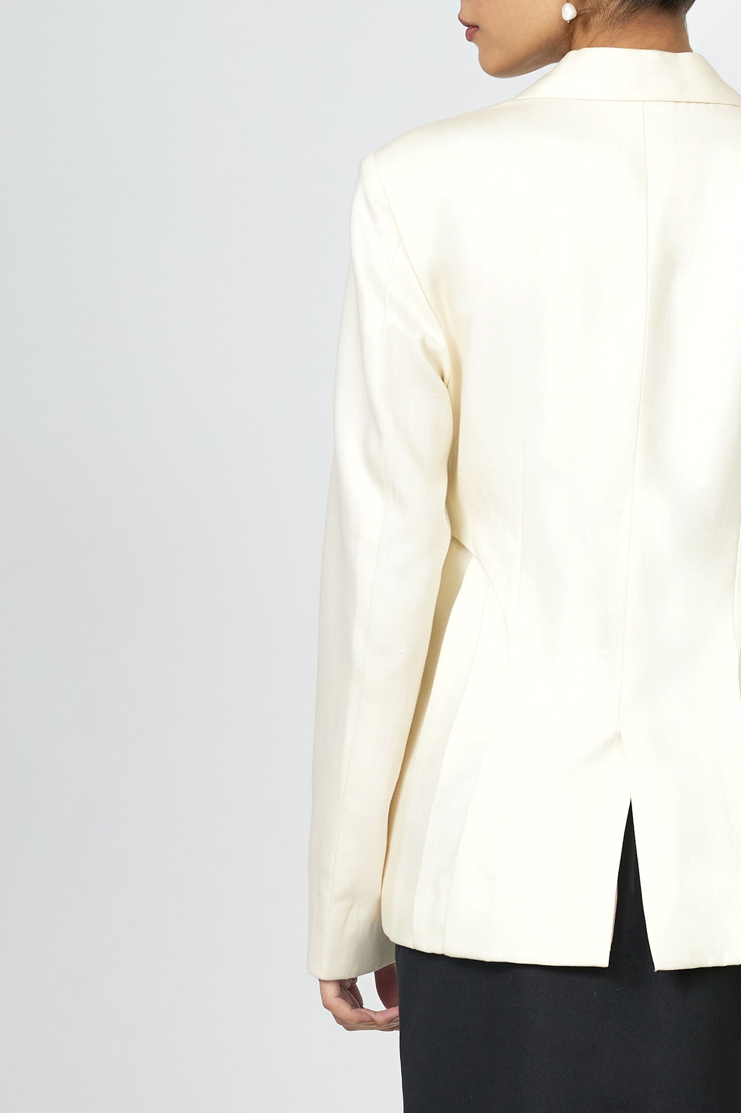 cream pleated tailored twill blazer