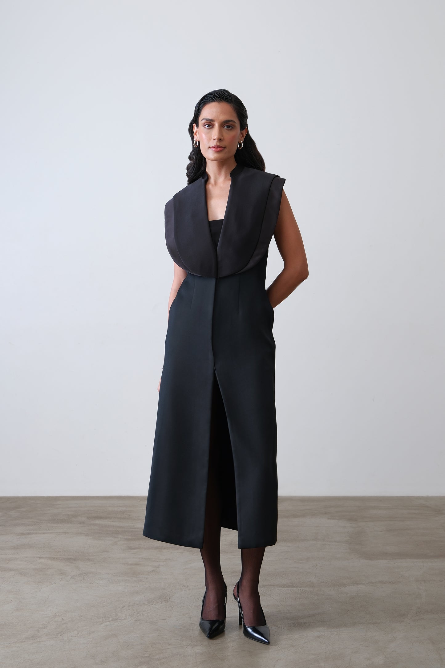 Black poly viscose blend midi dress with double satin collar and front slit
