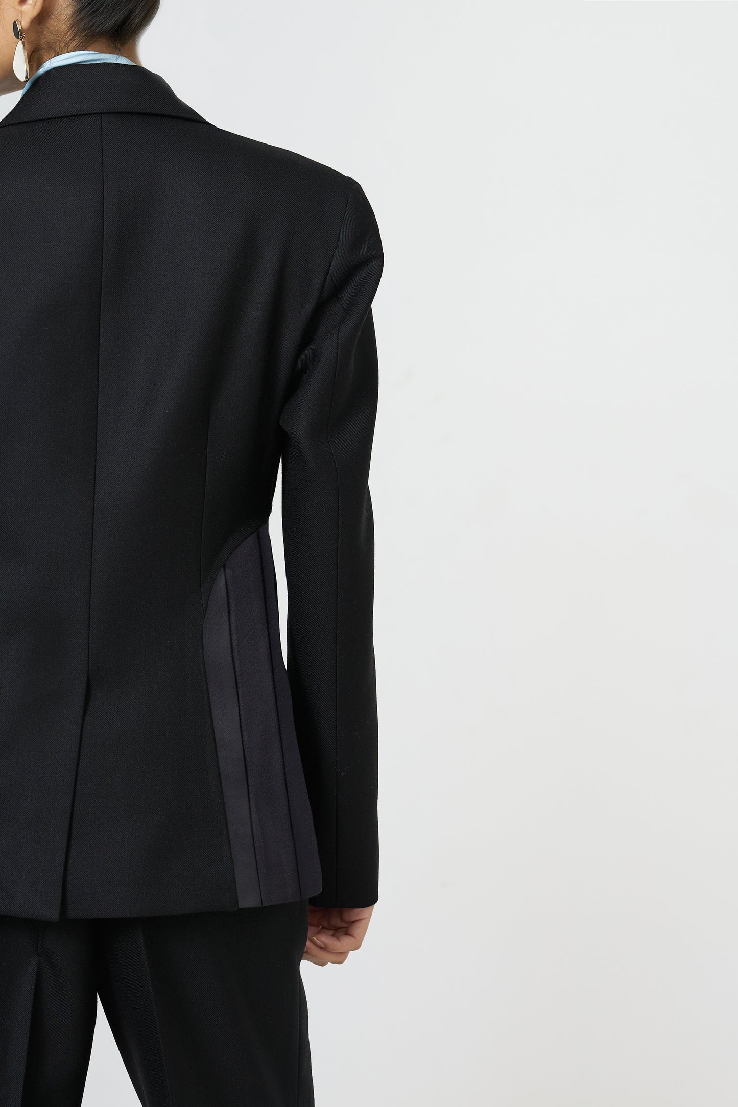 black pleated tailored blazer