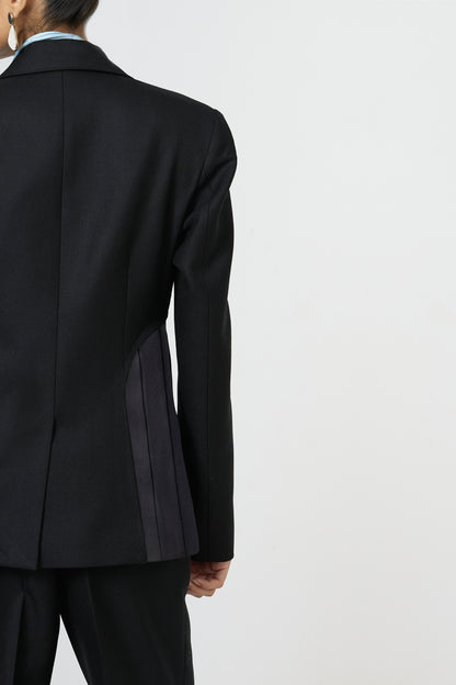black pleated tailored blazer