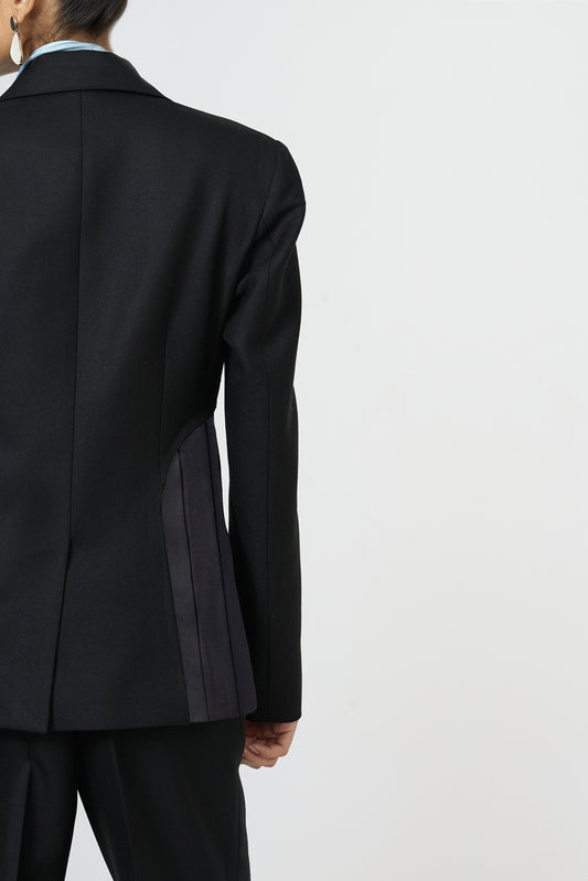 black pleated tailored blazer